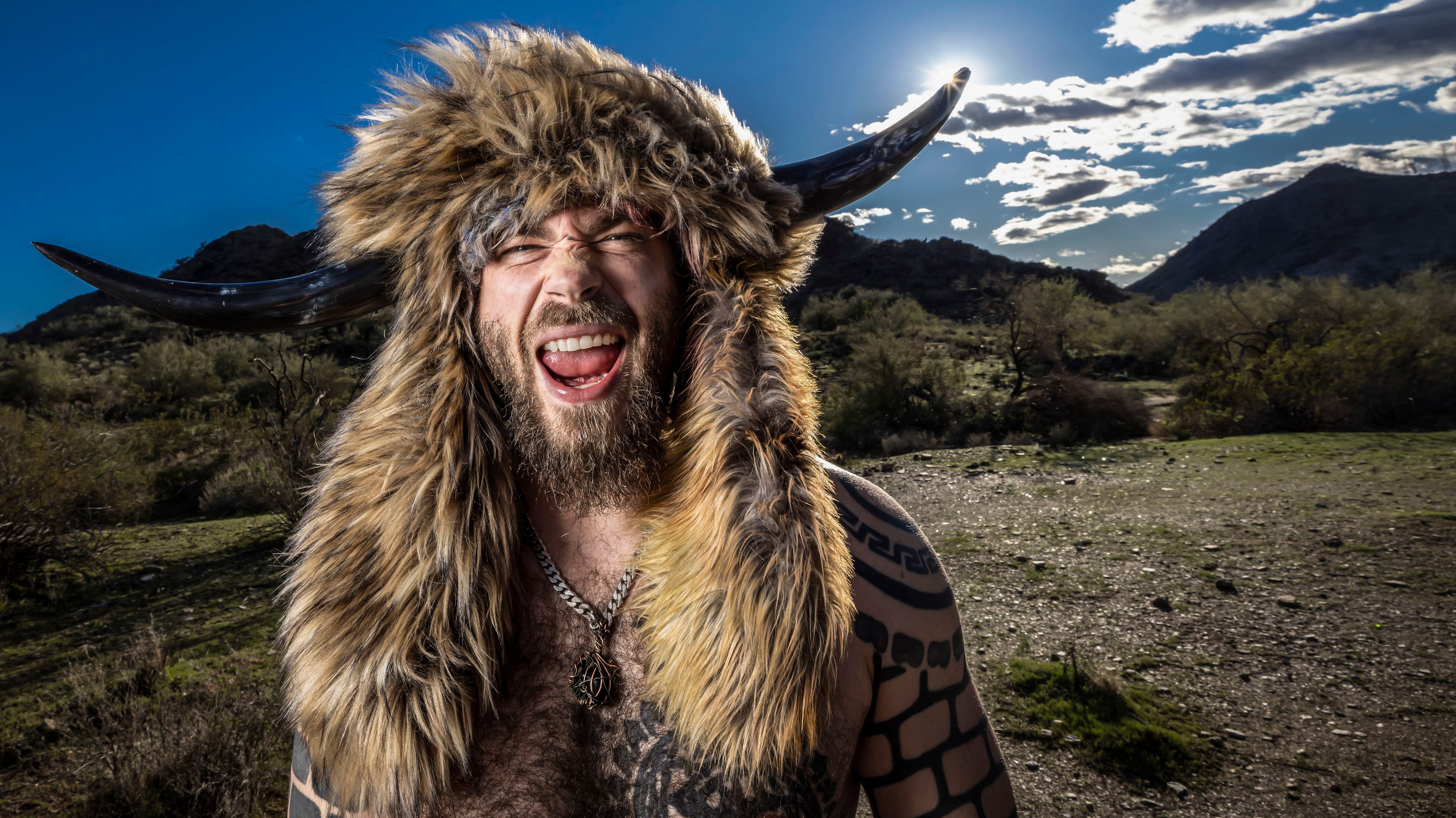 ”Shamanen” fälldes för stormningen av Kapitolium – nu vill han bli politiker