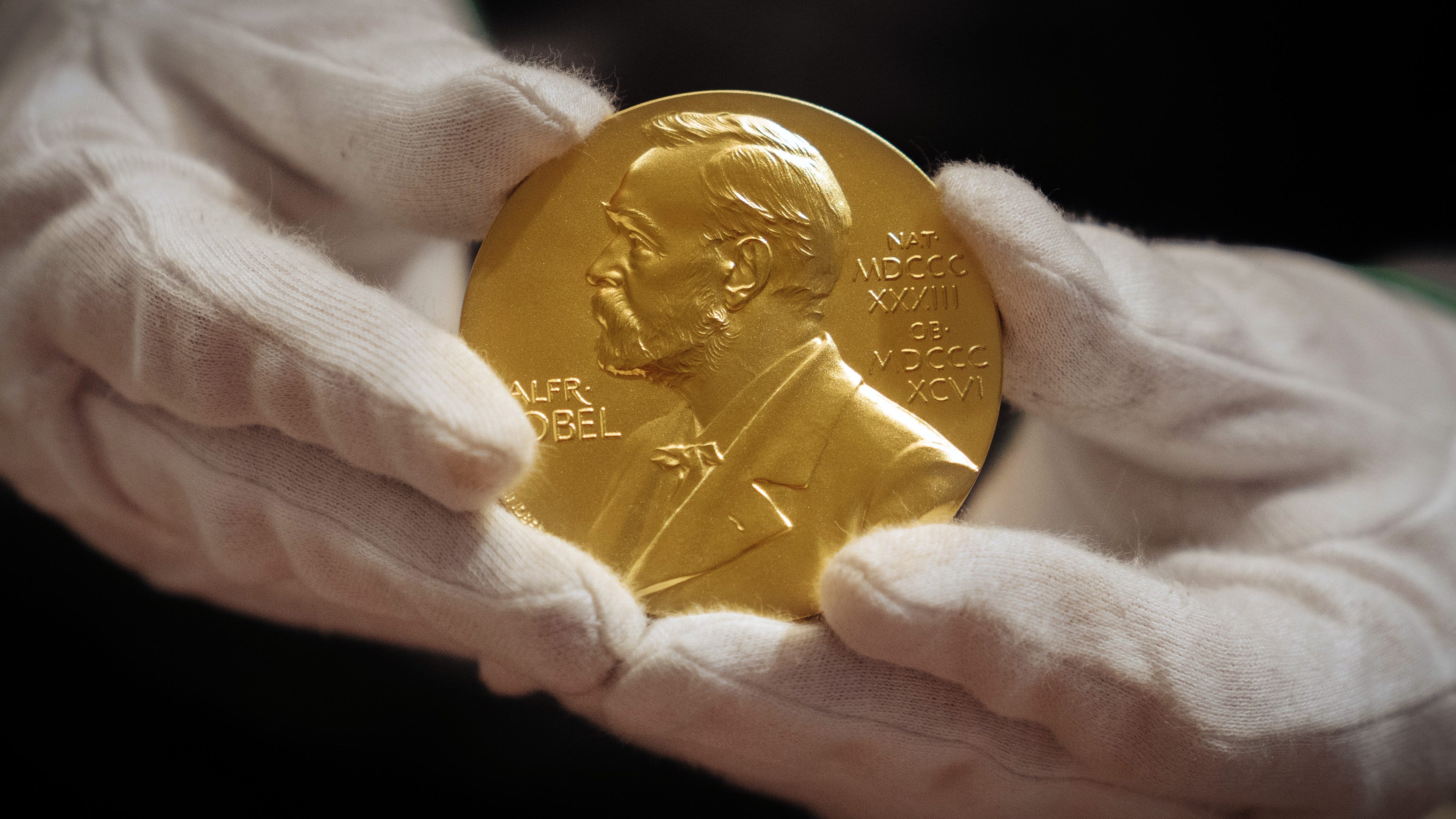 Pierre Agostini, Ferenc Krausz, and Anne L’Huillier Awarded Nobel Prize for Research in Attophysics