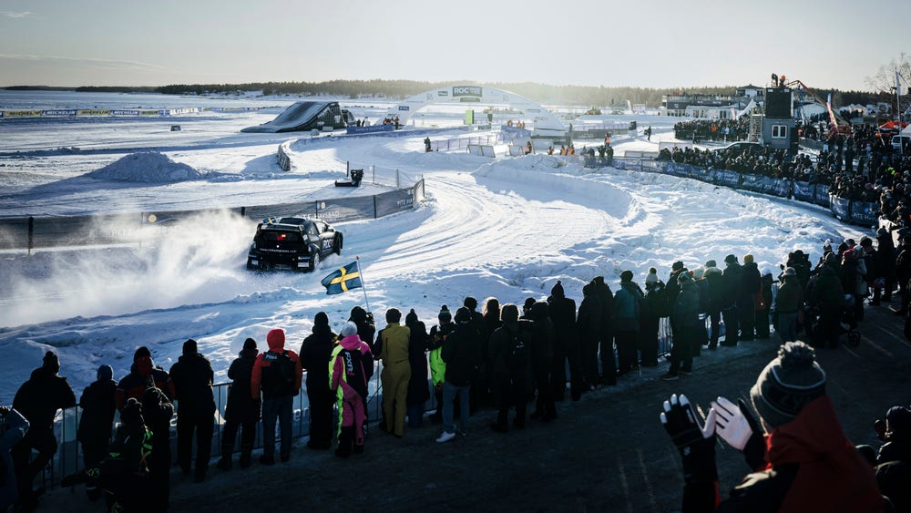 Så hamnade världens största racingstjärnor på havsisen i Norrbotten