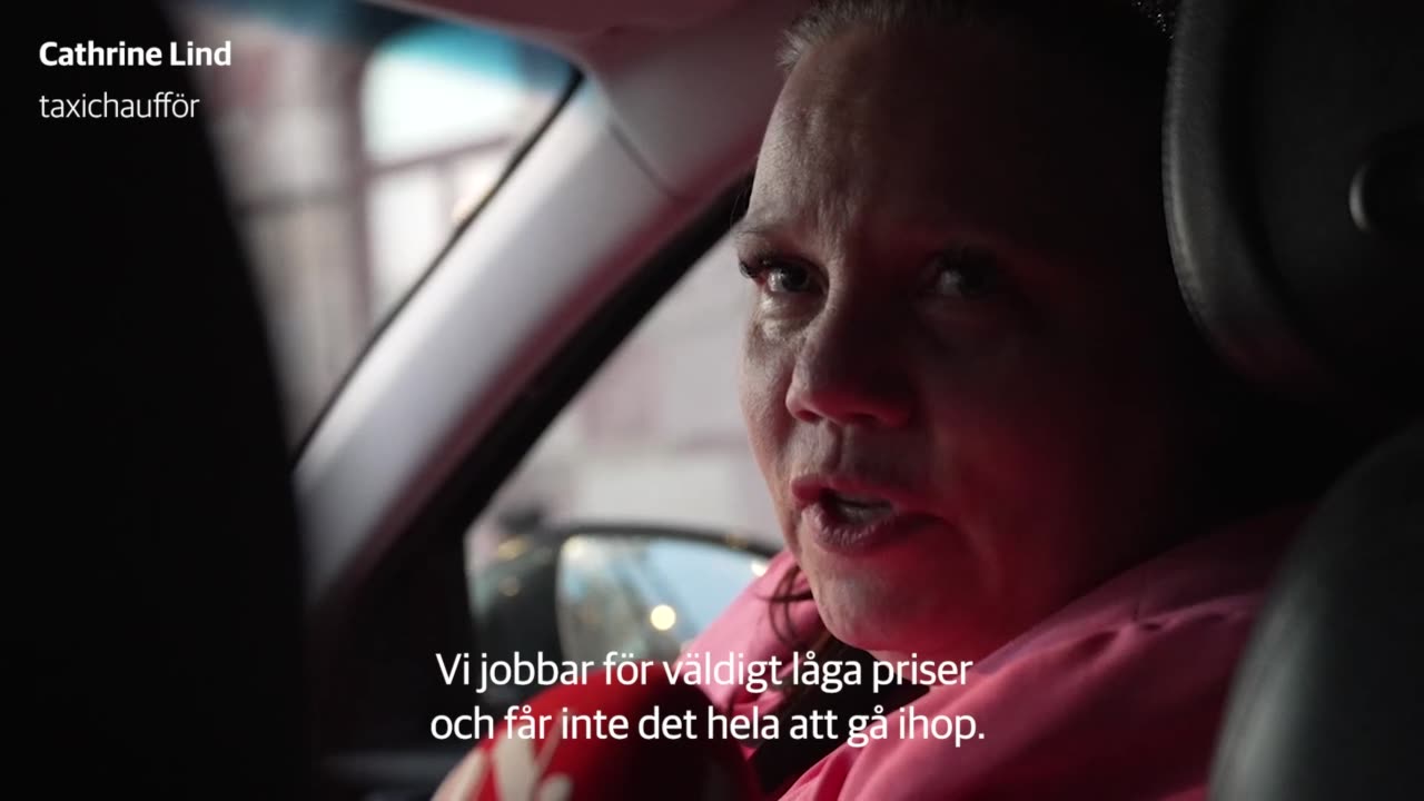 Taxichaufförer i protest mot gigföretagen Uber och Bolt