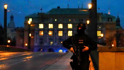 Molti sono stati uccisi nell'attacco di giovedì. Molti sono rimasti gravemente feriti.