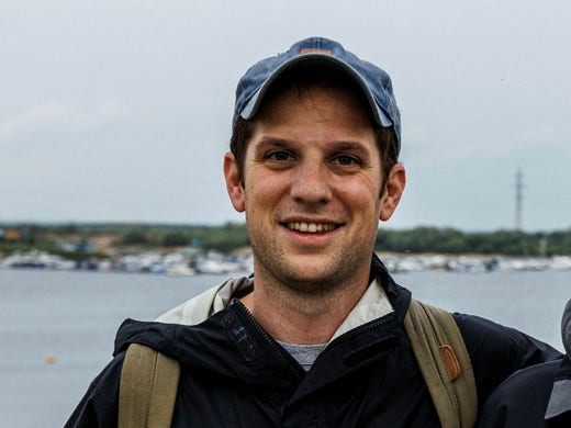 Evan Gershkovich grew up in New Jersey in the USA, and is the son of Soviet refugees.  He moved to Moscow in 2016, and has worked there for the Moscow Times and the AFP news agency, before taking a position as a correspondent for the Wall Street Journal in 2021.