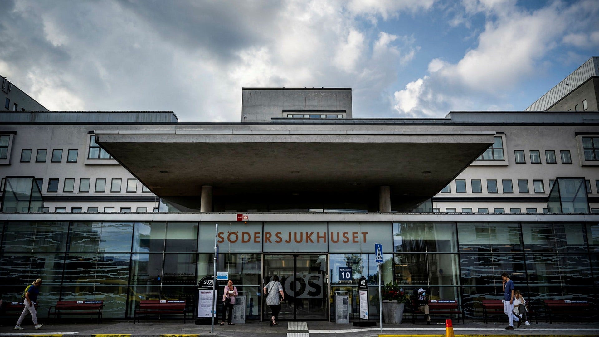 Arbetssituationen på förlossningsklinken på Södersjukhuset i centrala Stockholm är pressad.