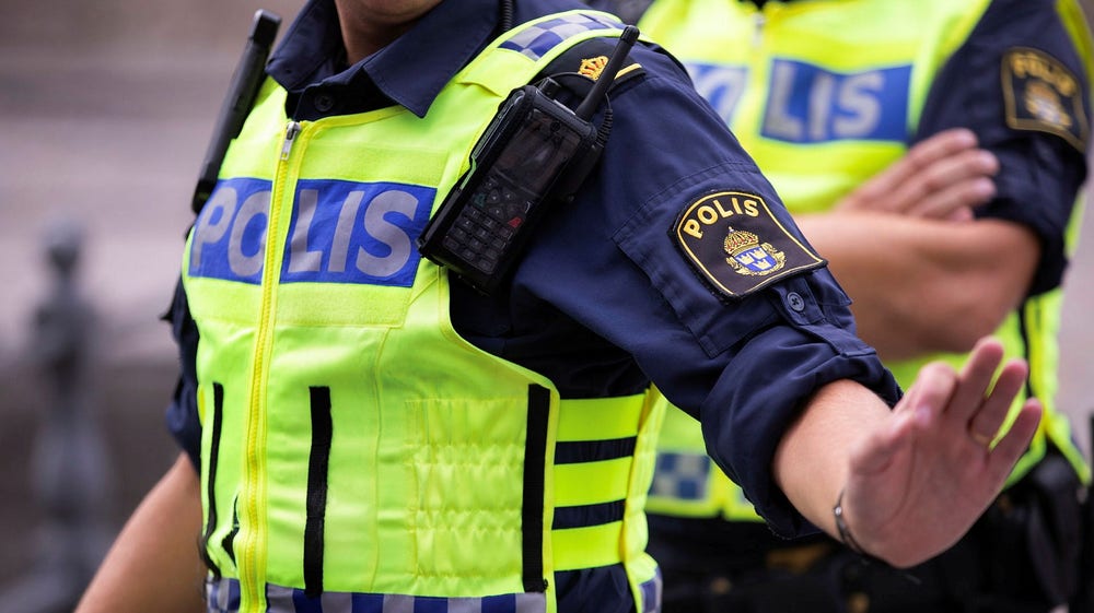 ”Kvinnliga poliser ska inte lastas för att de trakasserats”