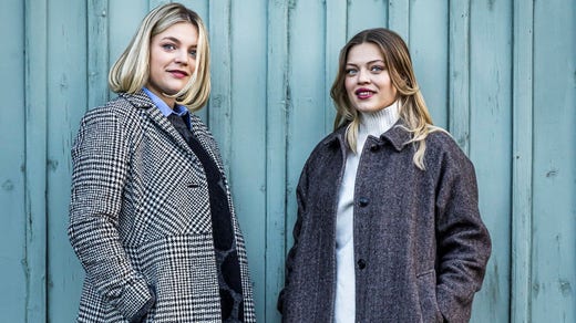 Sångarna Rebecka och Johanna Wallroth drömmer om att tillsammans få göra systerrollerna i ”Così fan tutte” och ”Eugen Onegin”.