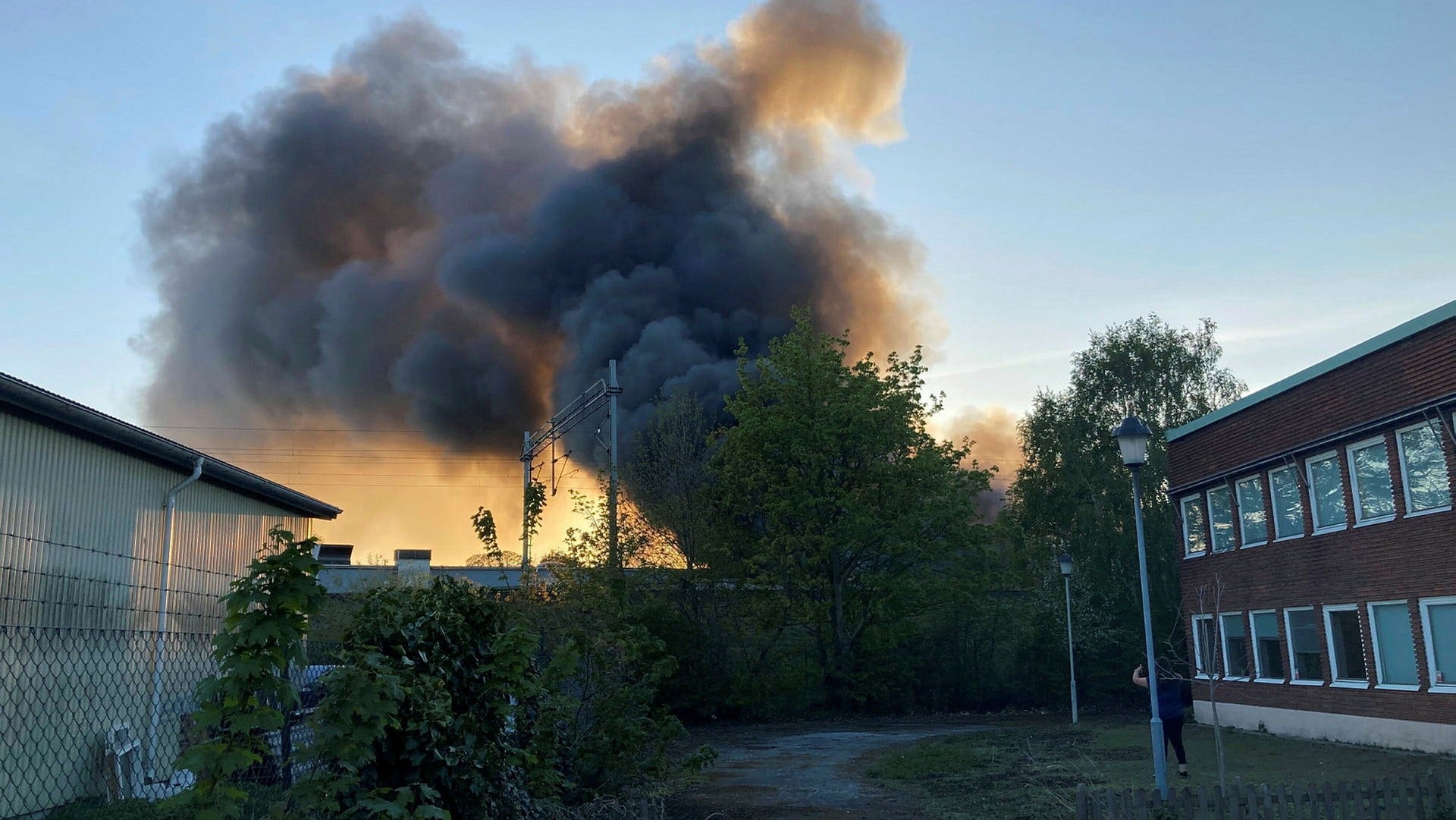Rök från branden syntes över stora delar av Malmö.