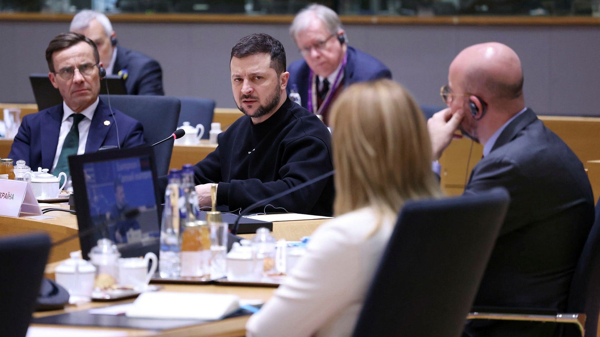 Ukrainas president Volodymyr Zelenskyj träffar Ulf Kristersson och EU-ländernas andra ledare i Bryssel.