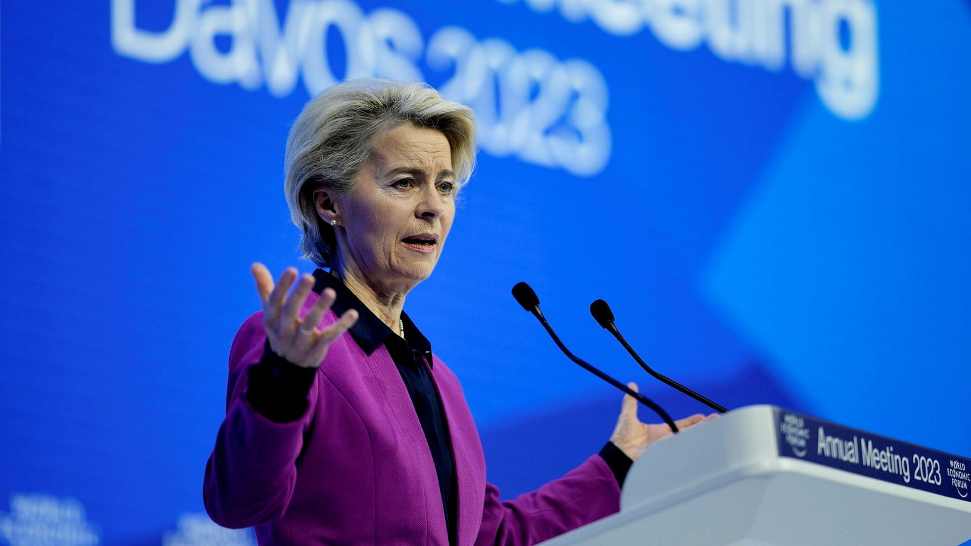 EU-kommissionens ordförande talar på Världsekonomiskt forum i Davos i januari i år.