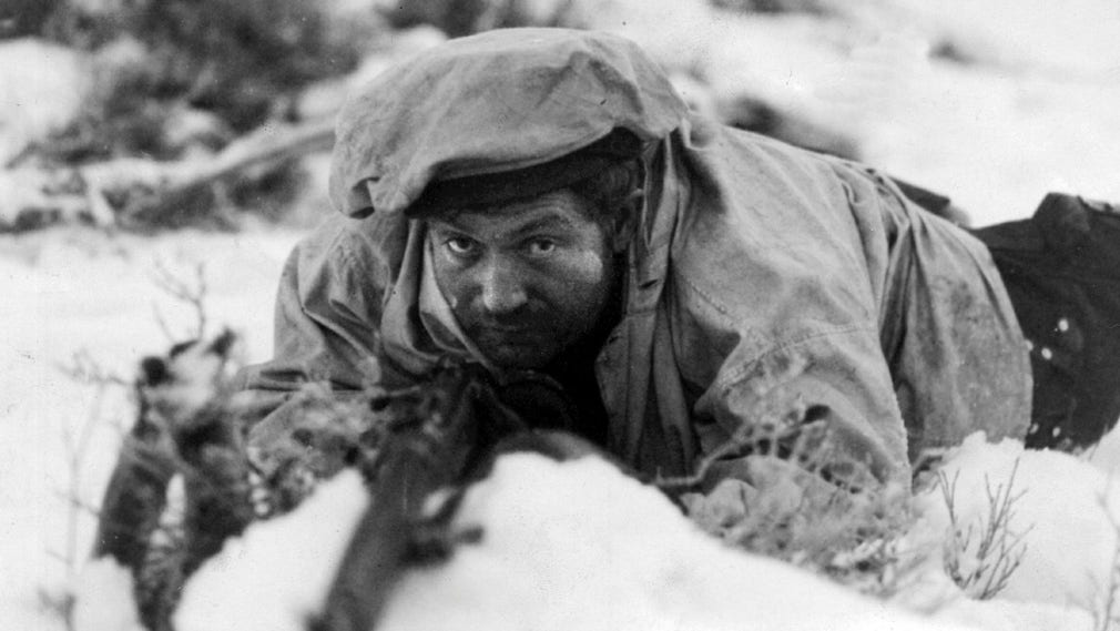 Finländsk soldat i slaget vid Salla under vinterkriget 1939-1940. Det svek som den svenska regeringen stod för mot Finland under andra världskriget får inte upprepas i Natofrågan, anser insändarskribenten.