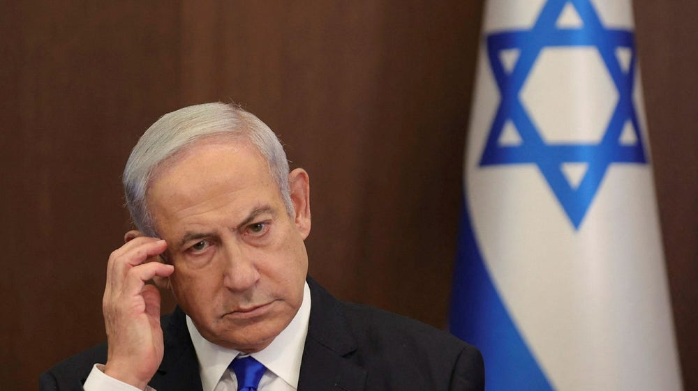 Netanyahu lovar skrota omstridda reformer – fördöms i egna lägret