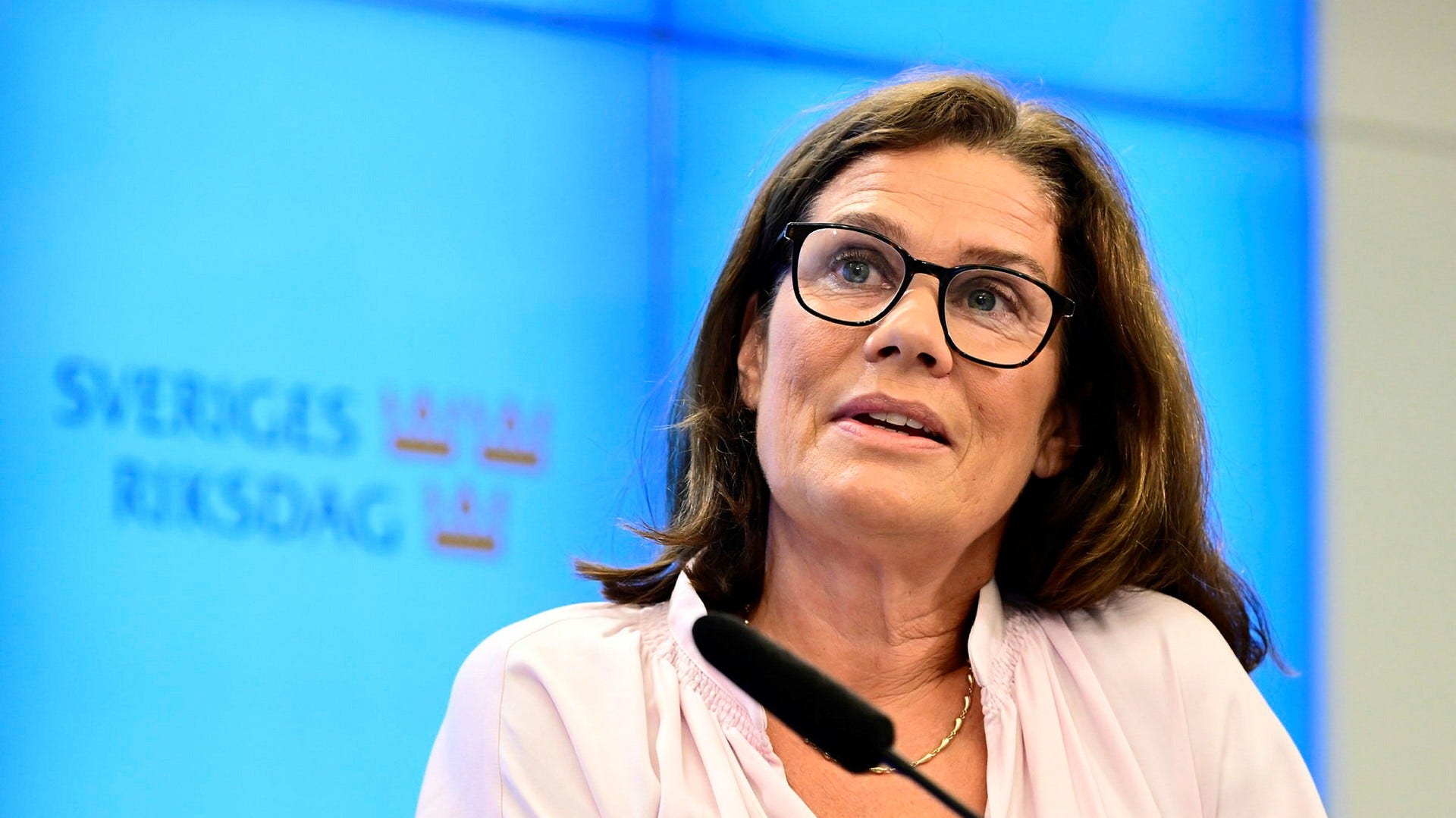 Maria Gunther: Konspirationsteorier om covid öppnar för fler - DN.se