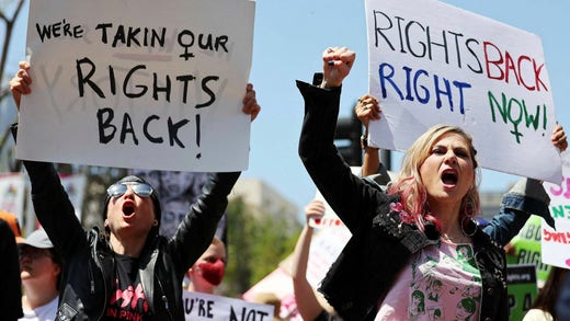 De senaste veckorna har flera demonstrationer ägt rum i olika delstater i protest mot beslutet från Texas, bland annat förra veckan i Los Angeles.