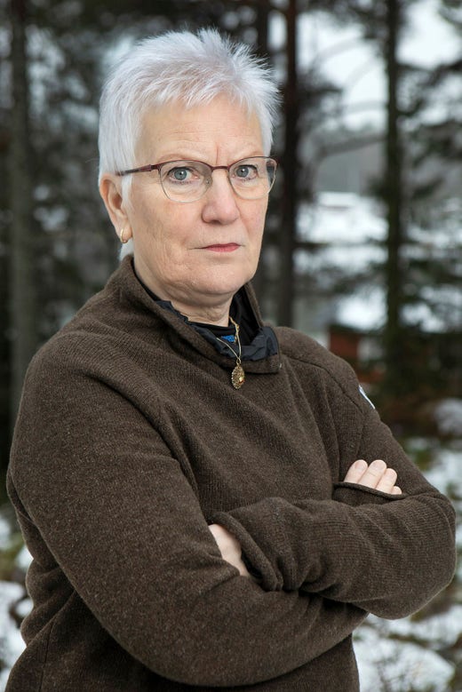 Många pensionärer har fått det kärvt med de höga elpriserna och den stigande inflationen, enligt Åsa Lindestam, ordförande för PRO.