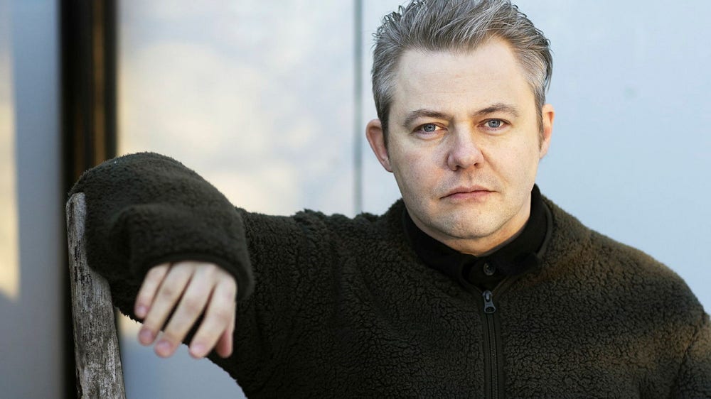 Mikael Berglund får Sveriges Radios romanpris