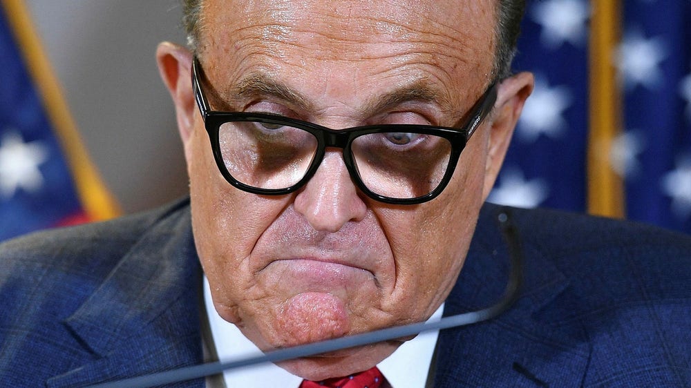 Giuliani stäms på över 100 miljoner för påstått sexualbrott