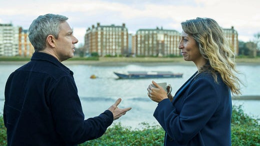 Martin Freeman och Daisy Haggard i ”Breeders 3”.