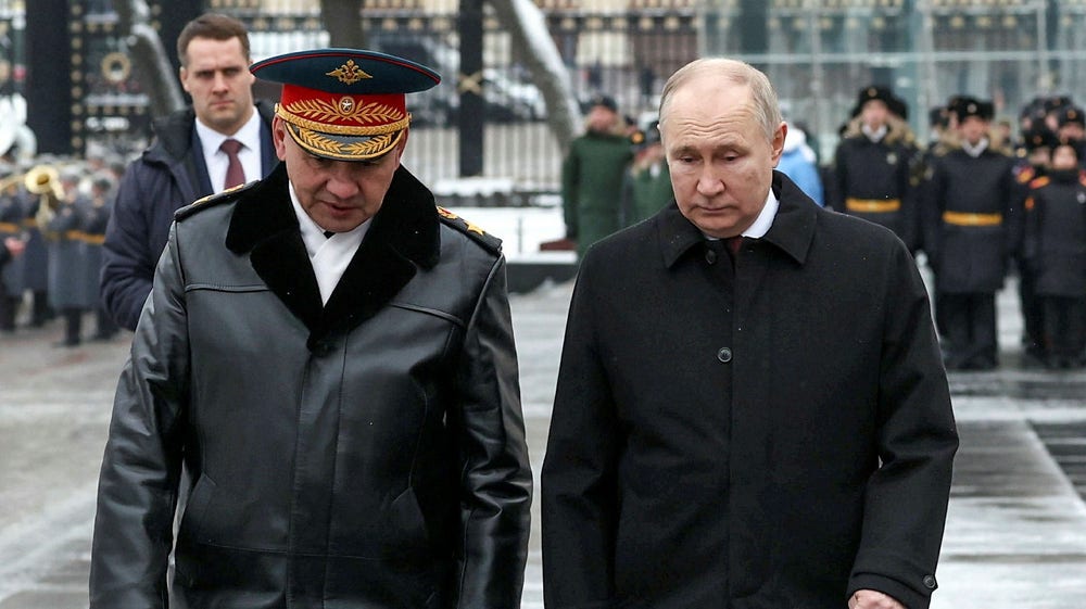Putin byter ut Sjojgu – tappar inflytande