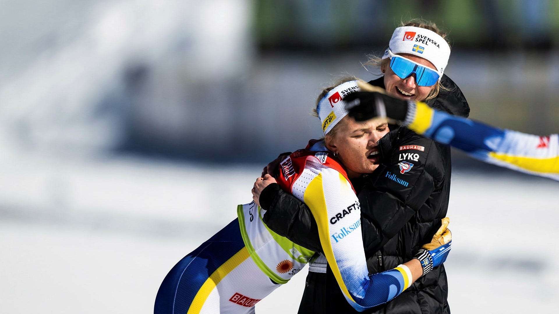 Linn Svahns och Maja Dahlqvists hot om bojkott har bidragit till att dörren varit fortsatt stängd för Ryssland och Belarus, tror Svenska skidförbundets ordförande Karin Mattsson.