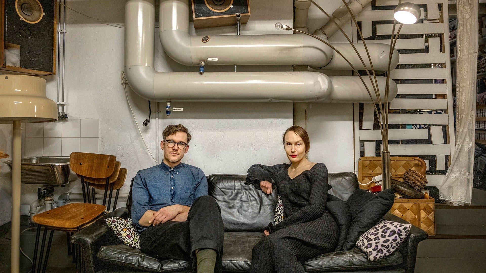 Kompositören Viktor Skokic har tagit sig an Anders Holmers bilderböcker och gjort musik av dem. På skivan medverkar Sarah Riedel på sång.