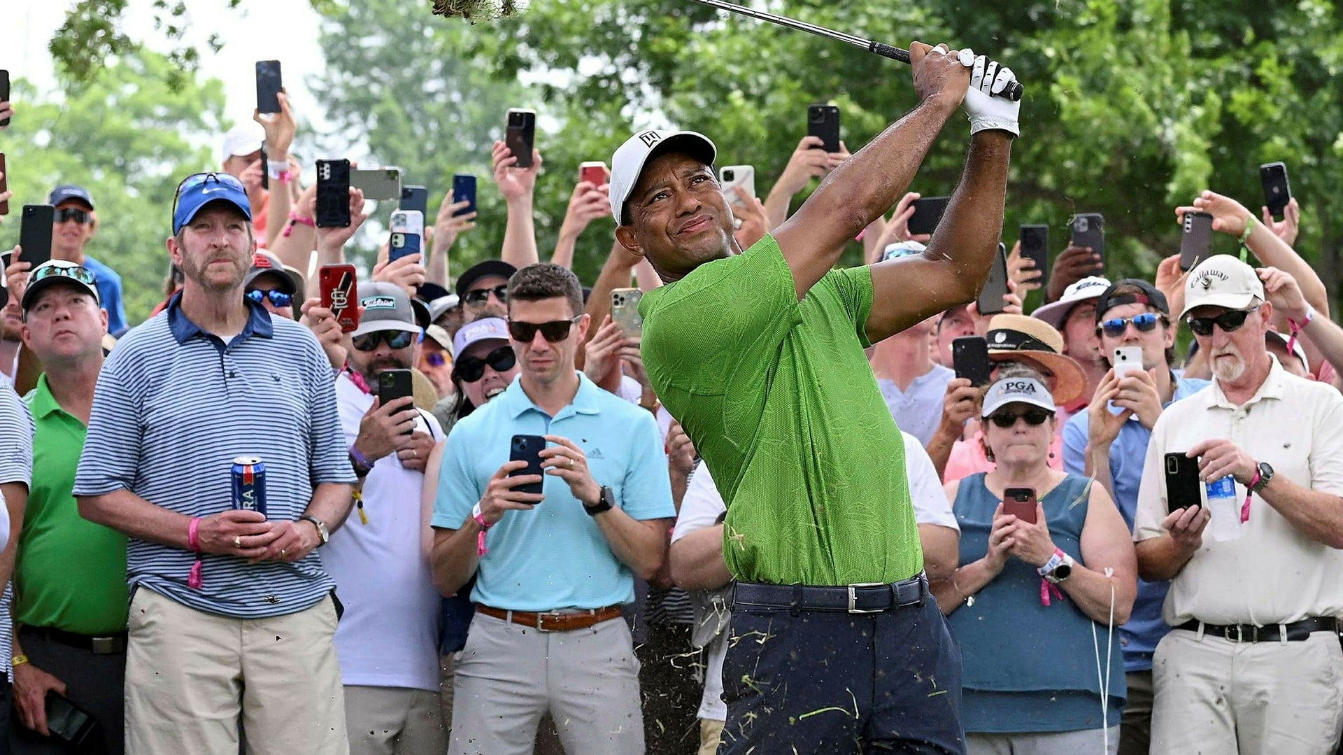 Enjoyed Tiger Woods games without mobile – rewarded with advertising contracts