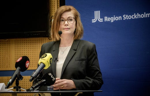 Sjukvårdsregionrådet Anna Starbrink (L) säger att sjukvårdsupplysningen inte ska kunna drivas en enskild vårdgivare.