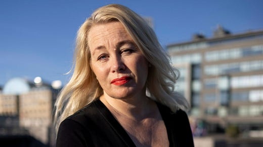 Ann Heberlein tycker att kyrkan ska undvika att ta ställning i partipolitiska och infekterade frågor.