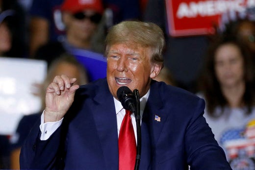 Donald Trump på kampanj i Michigan.