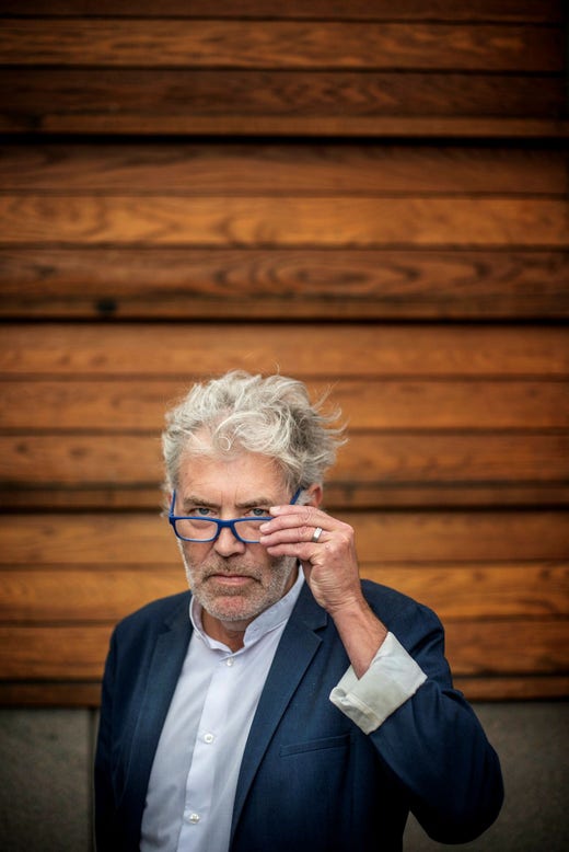 ”Det går inte att bemöta en anklagelse om att ha en kolonial blick och dolda motiv. Vad ska jag säga?” frågar sig Per Brinkemo om kritiken han möttes av.