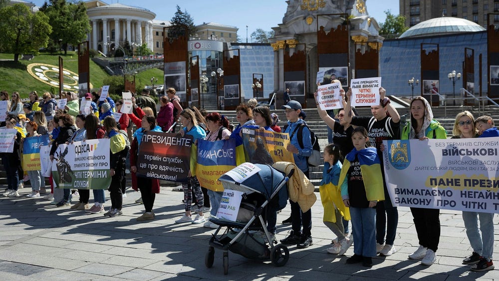 Medelklassen i Kiev vill inte anmäla sig till fronten