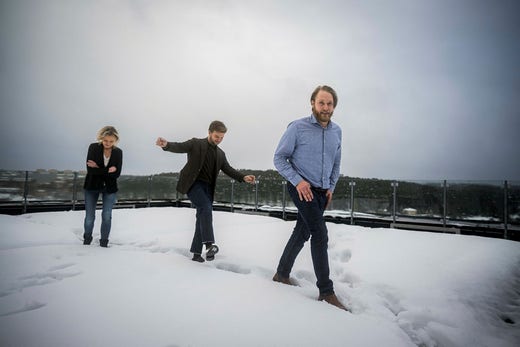 Tiden efter valet har inneburit en komplicerad balansakt för politiken i Södertälje. Boel Godner tror att konflikterna har sargat allmänhetens förtroende för politiken svårt.