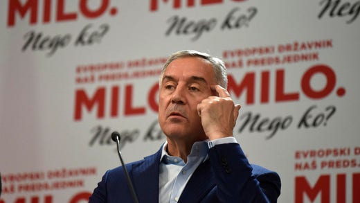 Milo Djukanovic è l'attuale presidente.  Prima delle elezioni presidenziali, ha anche indetto nuove elezioni parlamentari nel Paese.