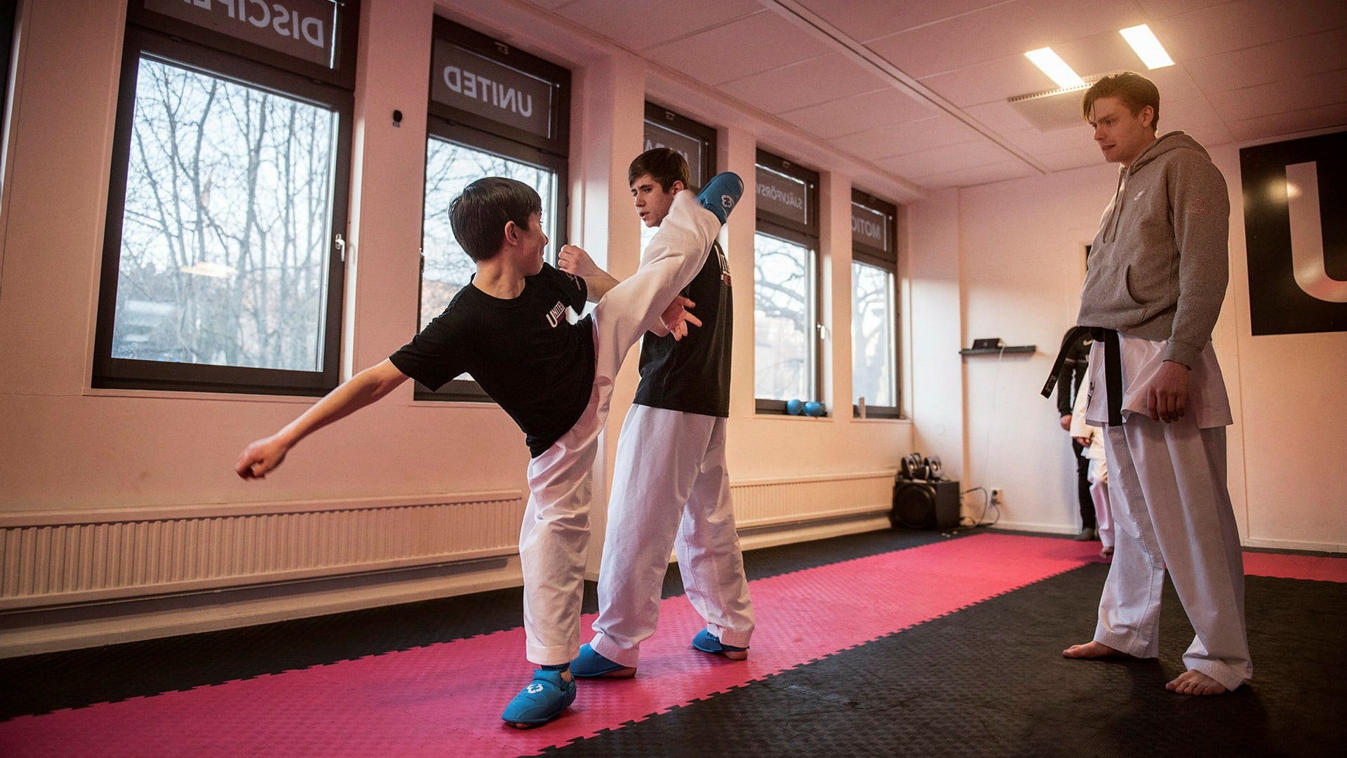 The children fled the war in Ukraine – now they practice karate in Nacka