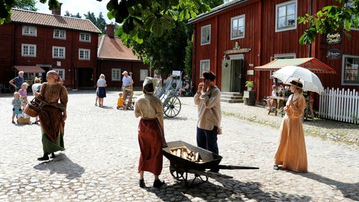 Friluftsmuseet Gamla Linköping där man kan uppleva hur det var att leva för 100 år sedan.