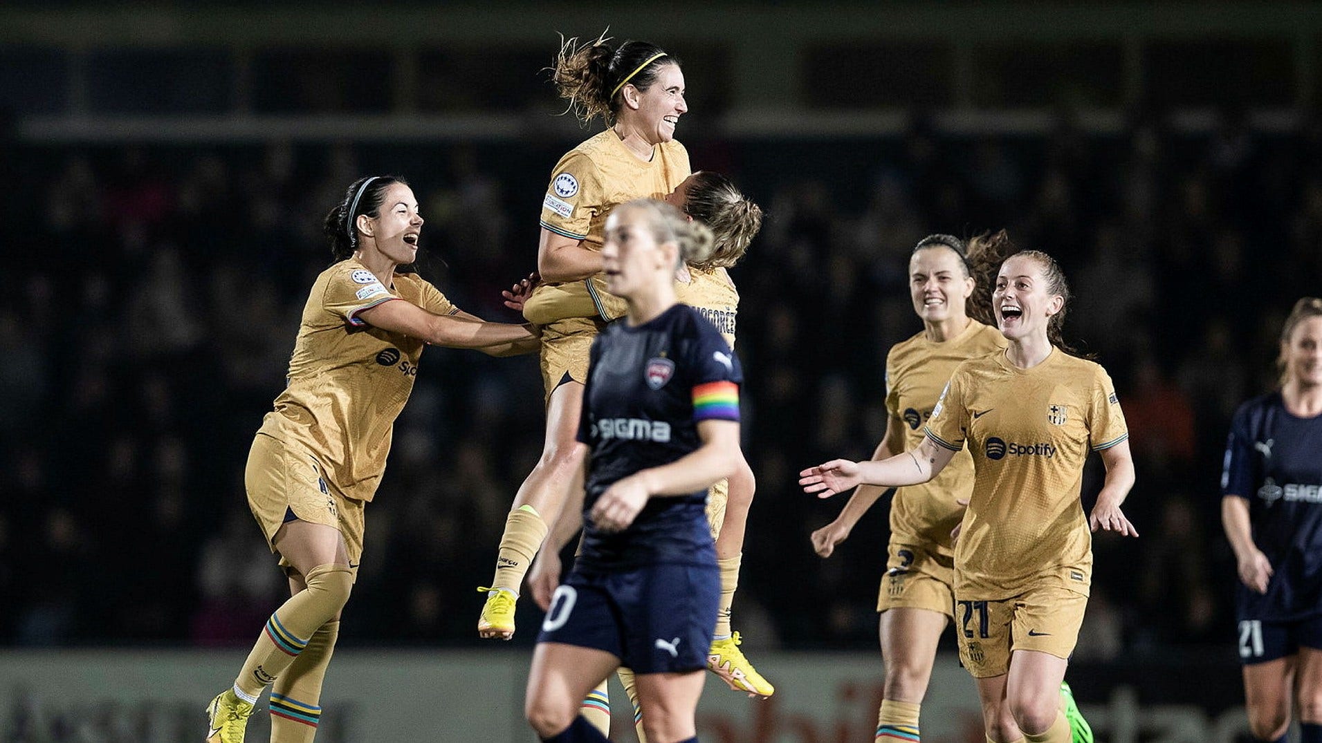 Mariona Caldentey stod för matchens delikatess när hon gjorde 1–3 för Barcelona med ett skott från halva plan.