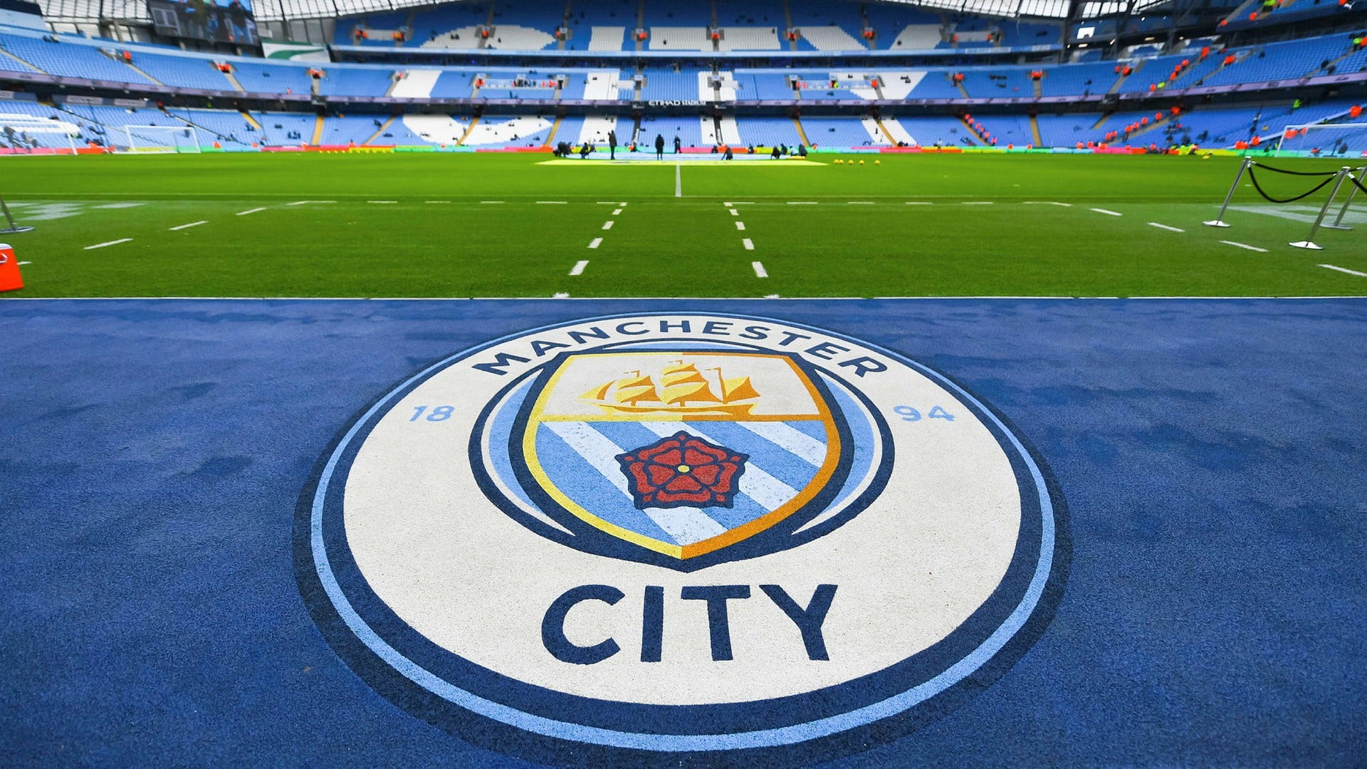 Premier League anklagar Manchester City för mer än 100 regelbrott mot ligans regelverk.