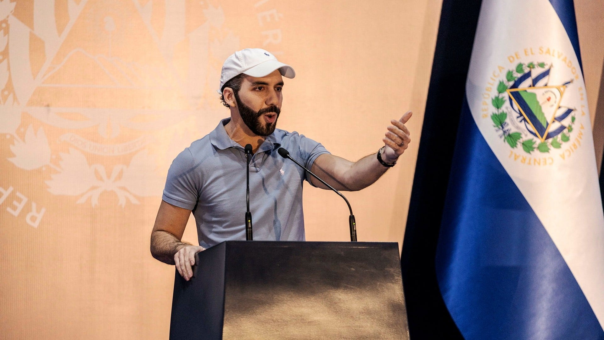 Nayib Bukele re-elected in El Salvador with a crushing majority