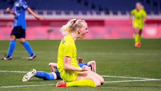 Stina Blackstenius efter målet som ledde till seger mot Japan i OS-kvartsfinalen i fjol.