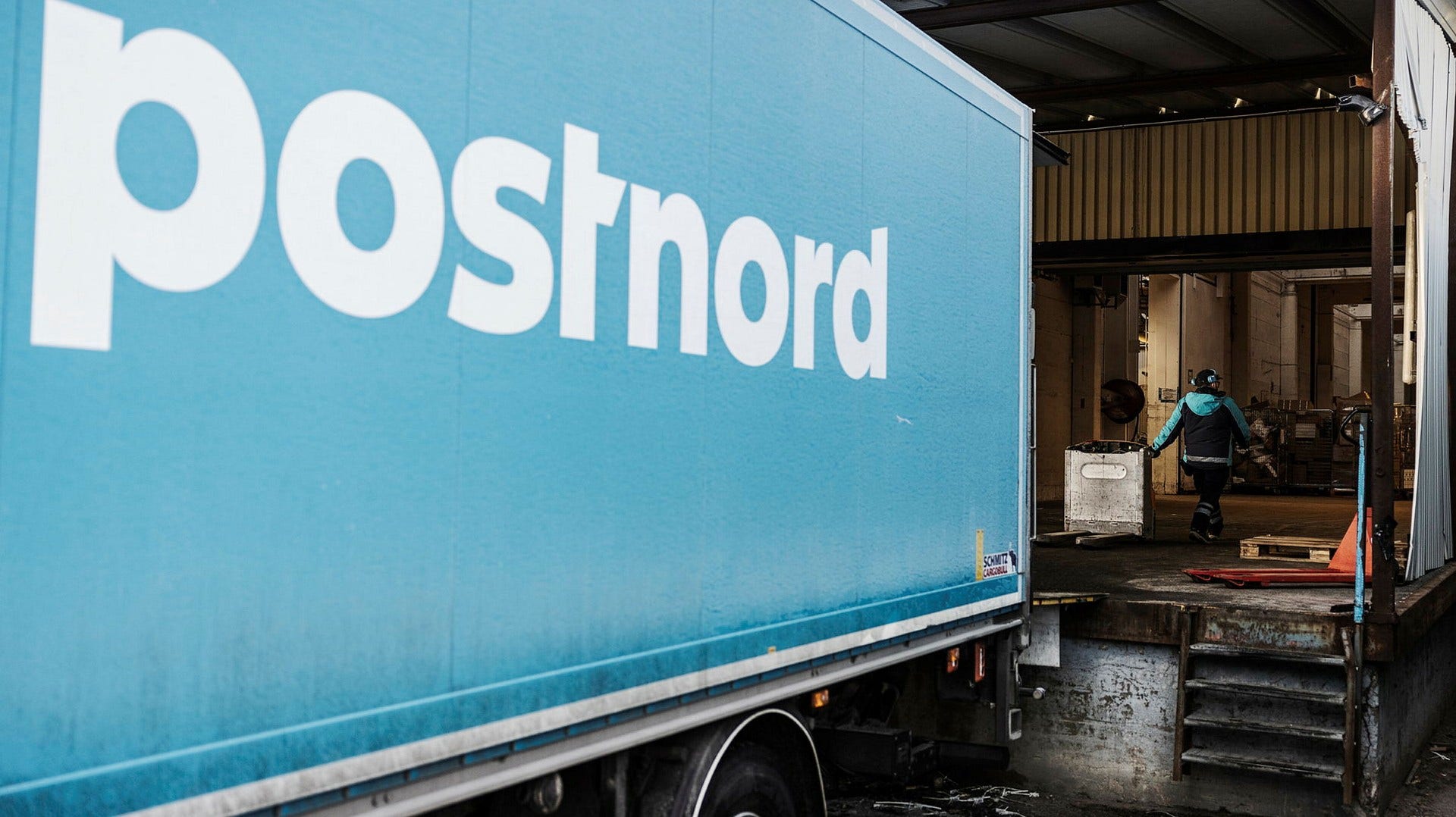 Postnord i Stockholm har många sjuka just nu vilket gör att färre brev än vanligt kan delas ut i delar av länet.