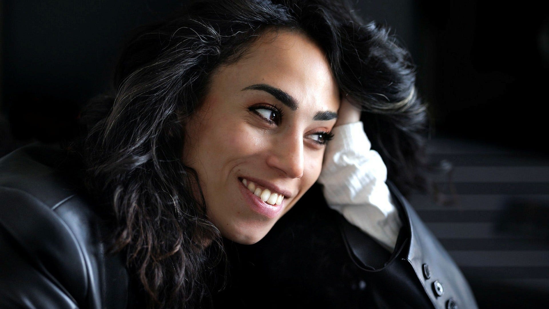 Hon ville bli utvisad nu får hon uppehållstillstånd DN.se