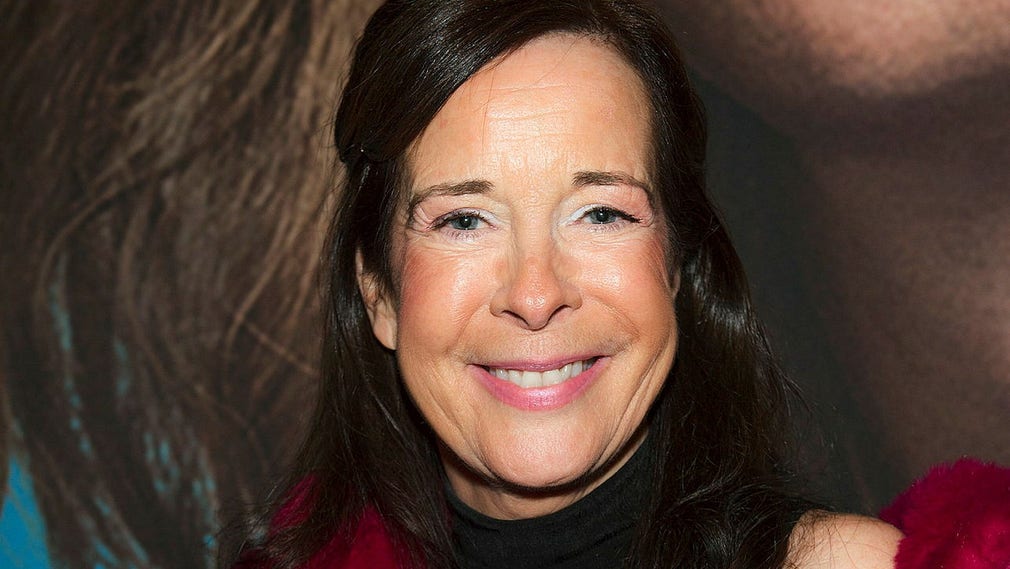 Lotta Ramel dejtar i nya ”Hotell Romantik” - DN.se