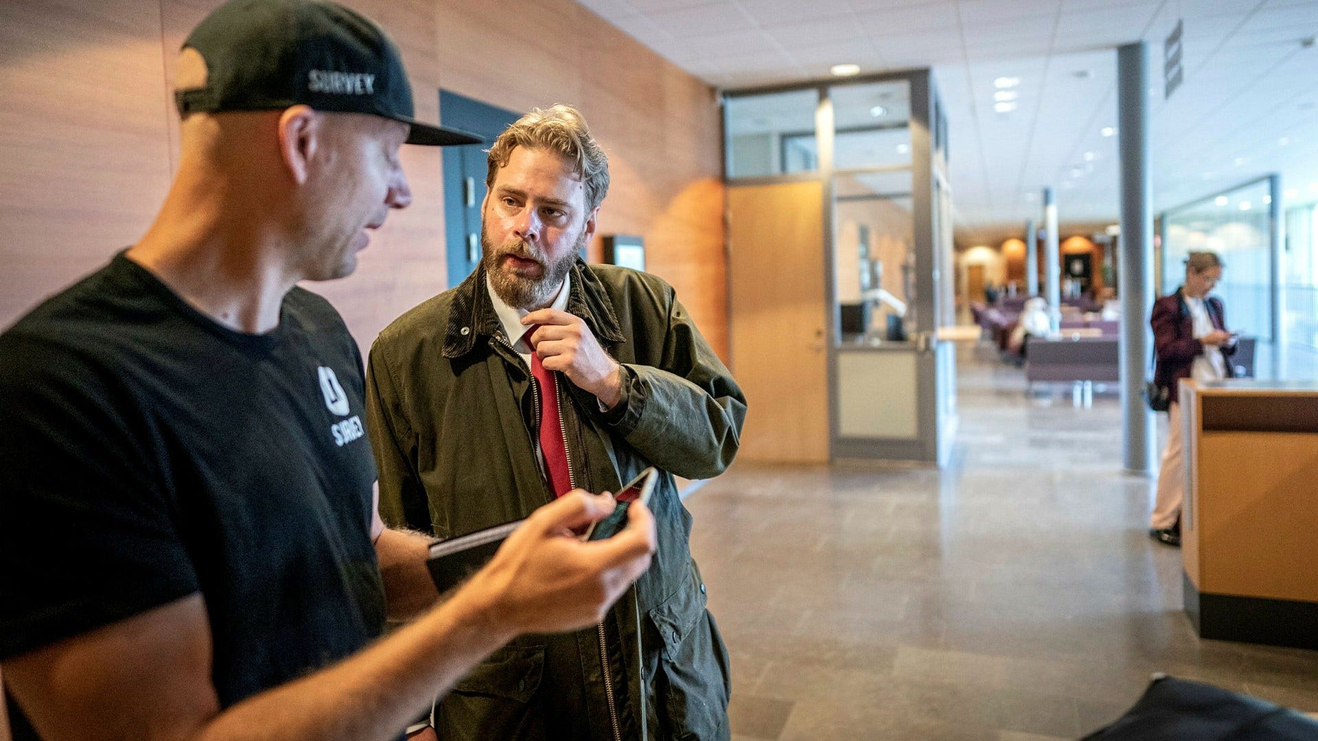 Vrakexperten Linus Andersson och journalisten Henrik Evertsson har gjort ett viktigt arbete, anser insändarskribenterna.