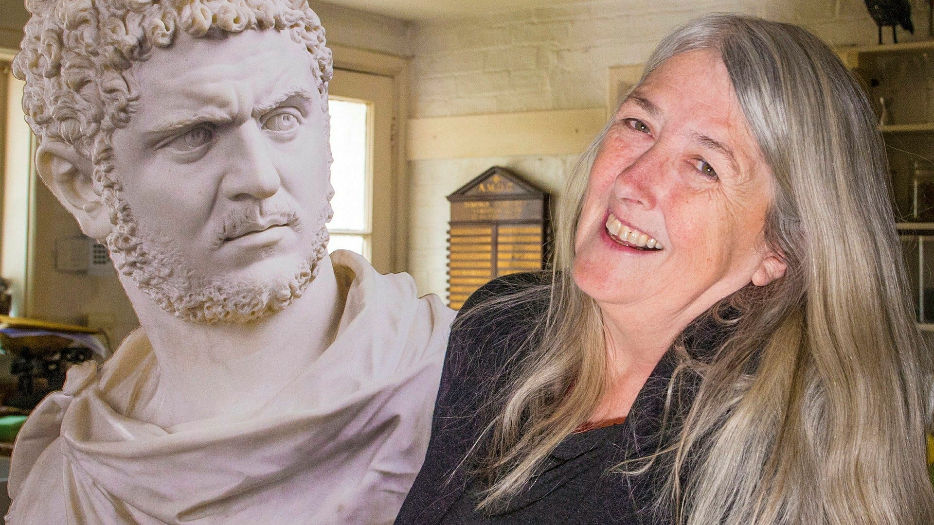 Antikvetaren Mary Beard skriver med underhållande auktoritet.