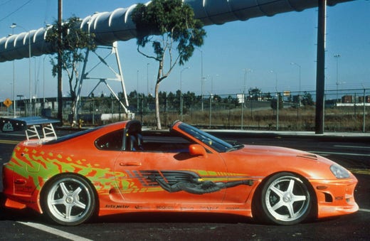 Toyota Supra kördes i första filmen av Paul Walker, som spelar undercover-polisen Brian O´Conner.