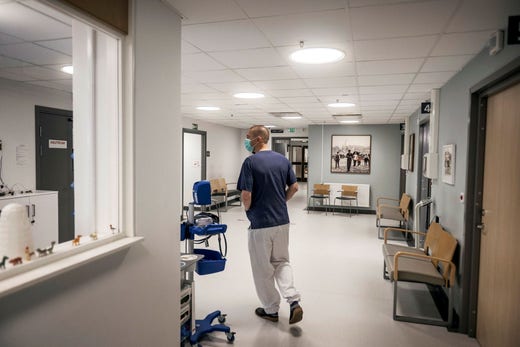 Söktrycket på Rosenlunds närakut har varit betydligt högre än vad regionen räknade med från början.