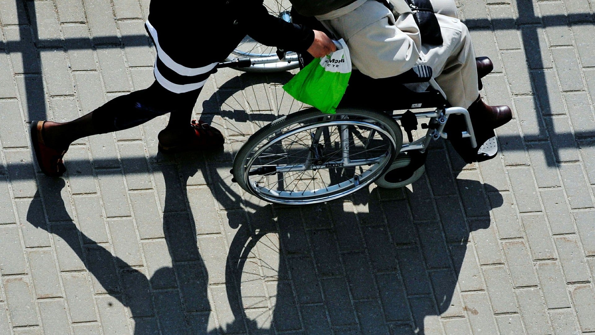 Kommuner och regioner köper verksamhet från privata utförare för 194 miljarder kronor per år.