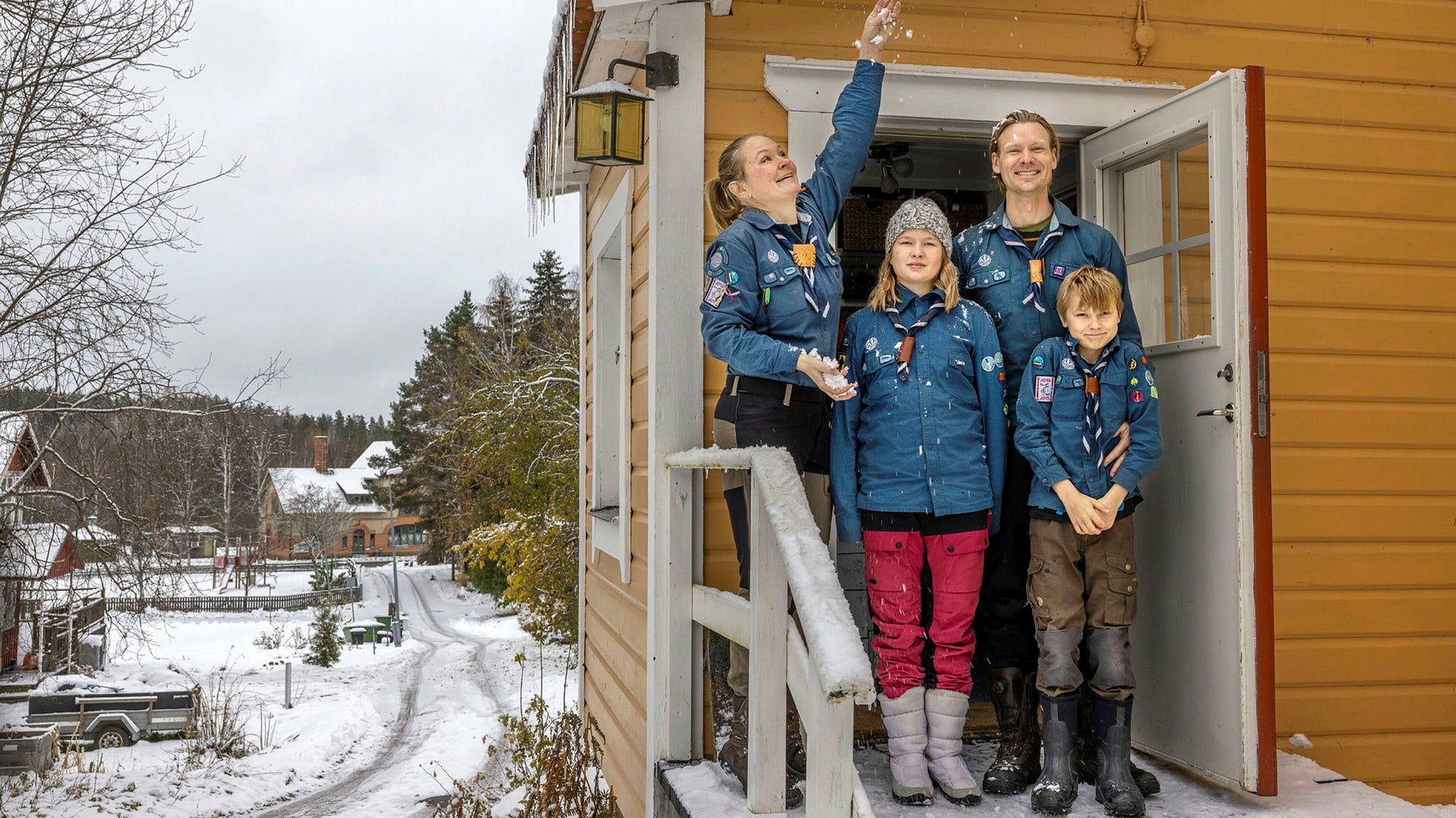 Familjen Båvner: Mamma Vivi, dottern Rebecka, maken Nils och sonen Stig.