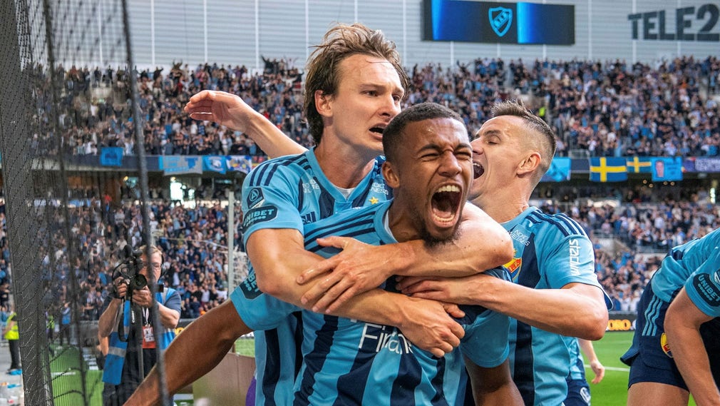 Isak Hien ha portato in vantaggio la squadra di casa dopo un calcio d'angolo.