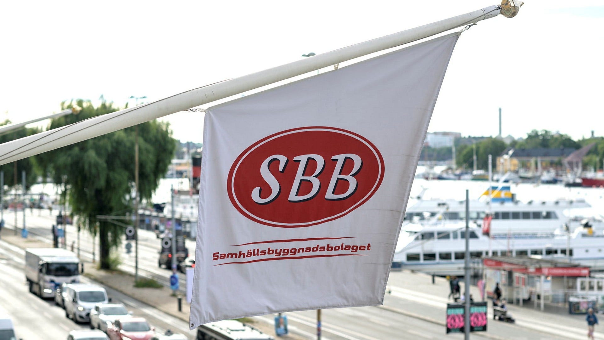 SBB:s affär står på två ben. Dels köper man och bygger kommunala fastigheter, dels äger man hyresrätter. Bild från bolagets huvudkontor på Strandvägen i Stockholm.