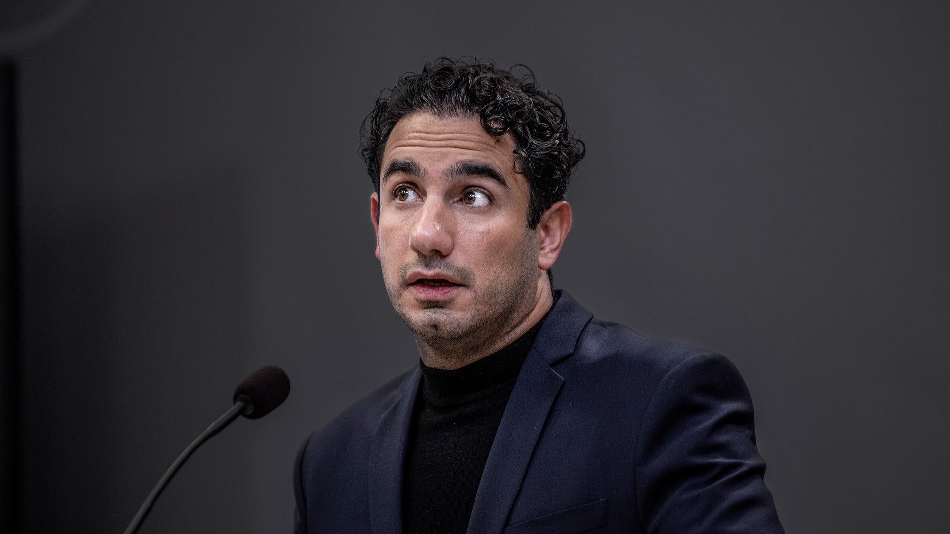 Ardalan Shekarabi (S).