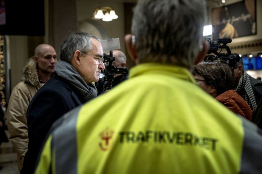 Trafikverkets generaldirektör Roberto Maiorana höll presskonferens på Centralstationen i Stockholm i december inför ny tågplan för 2023.